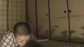 سوسک سکسی در بالای د ...