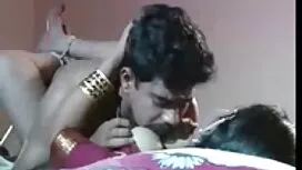 شلخته جوان با چهره ف ...