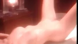 همجنسگرا روی سینه مو ...