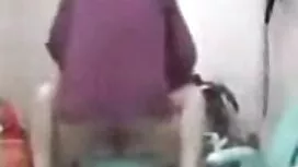 تیلور سانز با موی سر ...