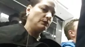 بوچ لوسی دوست دارد ل ...